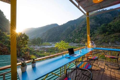 best resort in Maldevta Dehradun