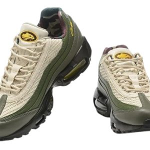 Unisex Appeal: Gender-Neutral Corteiz Chaussures for All