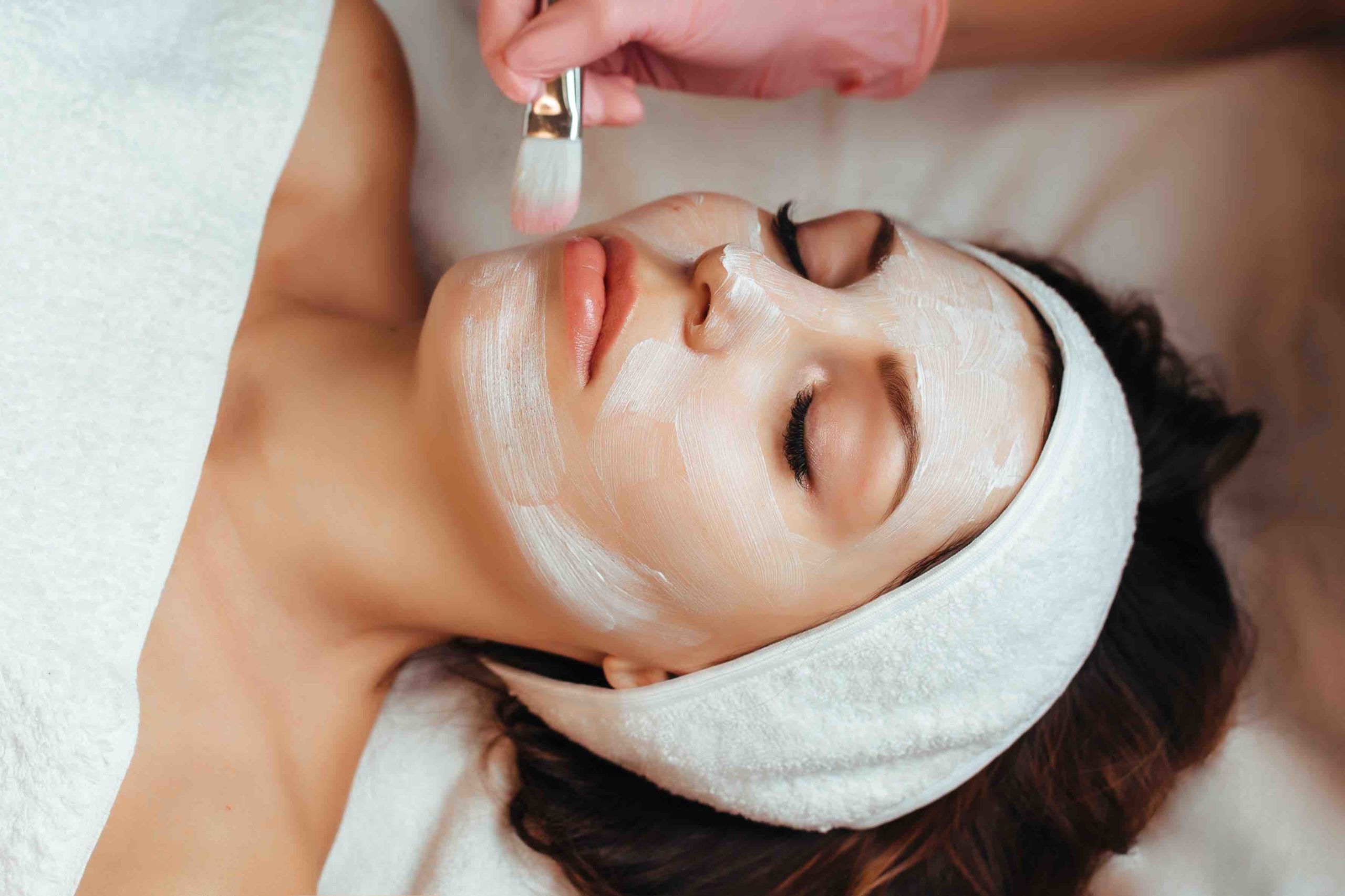 The Best Anti-Aging Ingredients to Look for in Your Skincare Products