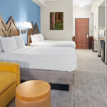 u3612-camelback-resort-offers-a-spacious-three-bedroom-condo-perfect-for-larger-groups