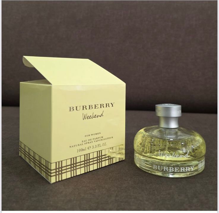 u3660-burberry-women-weekend