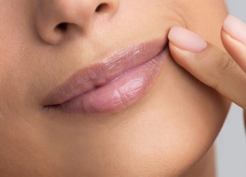 u3700-Why-I-Choose-Dynamic-Life-Clinics-for-My-Lip-Reduction-Surger