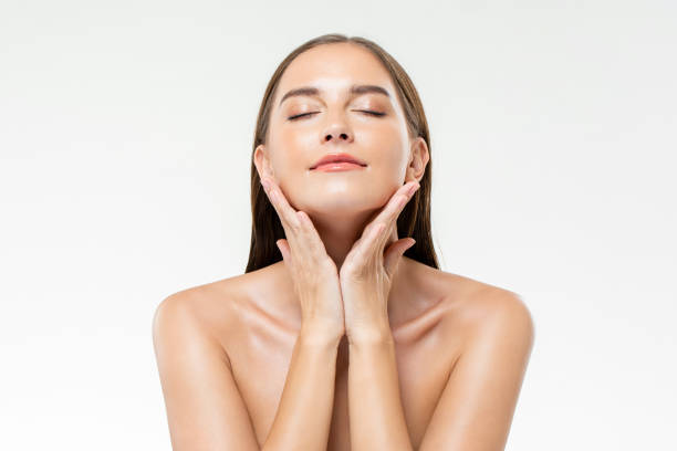 u3702-Does-Juvederm-Filler-Help-Fight-Visible-Aging-Sig