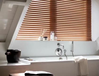 u3802-Bathroom-Jalousie-Window
