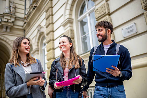 u3973-istockphoto-2215767261-612x612-1