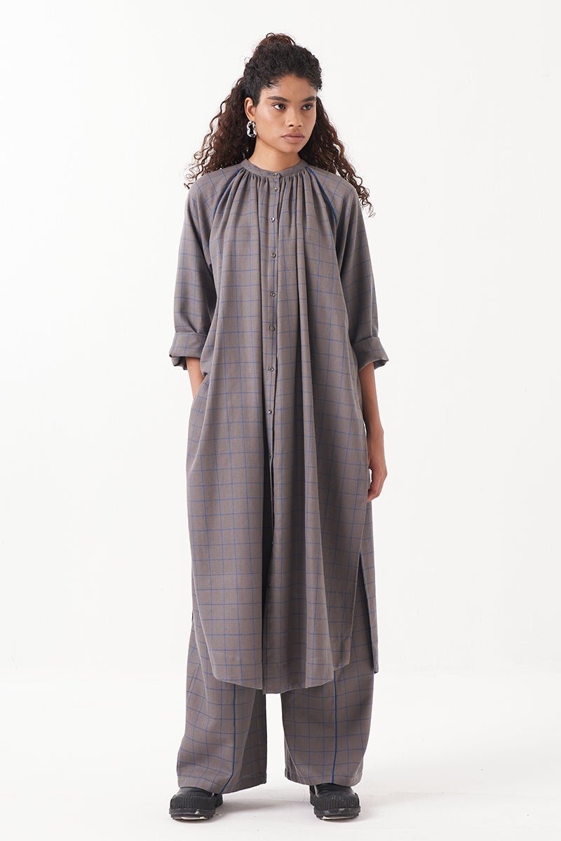 u4126-gather-neck-shirt-768970