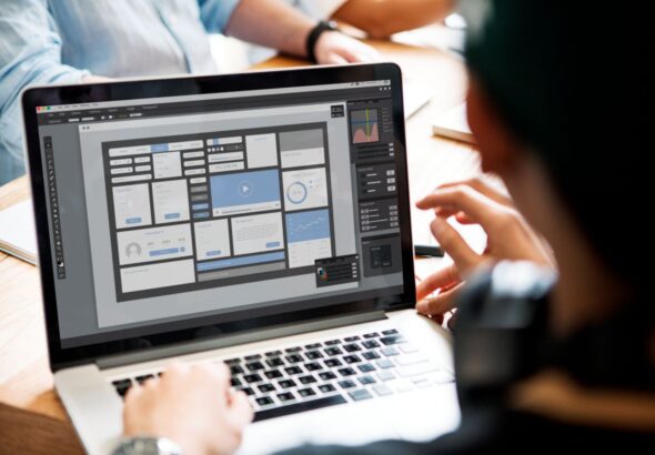 team-working-on-a-project-2026-01-07-23-20-25-utc