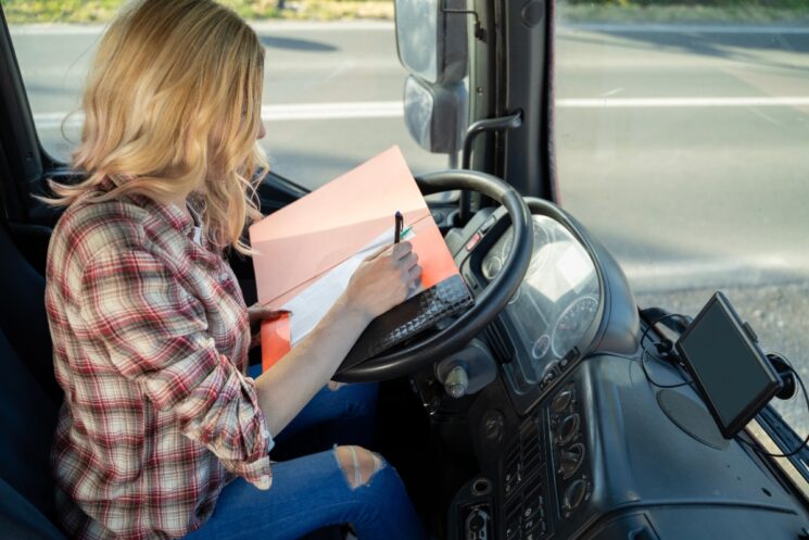 Understanding-FMCSA-Regulations_-What-Every-Truck-Driver-Should-Know-745x497-1